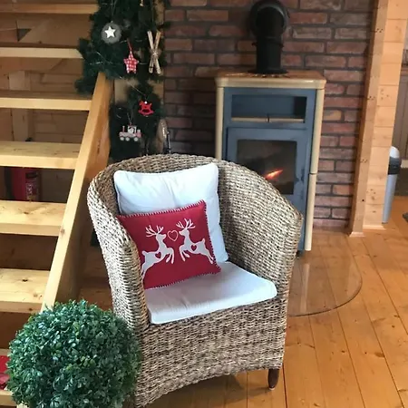 Drewniany Nad Miedwiem Chalet *