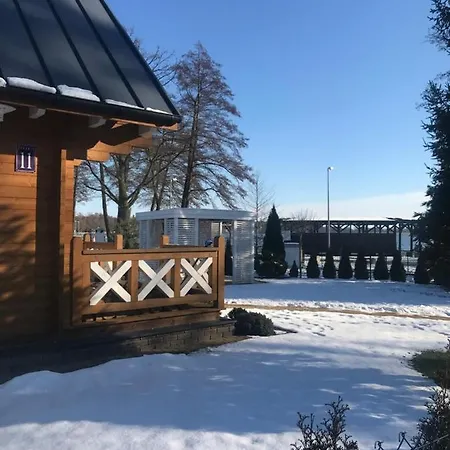 Drewniany Nad Miedwiem