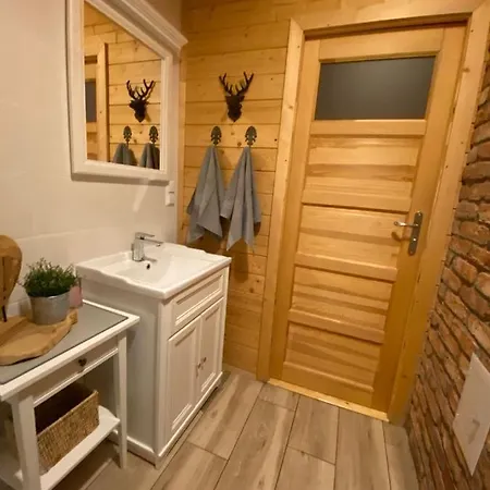 Drewniany Nad Miedwiem *